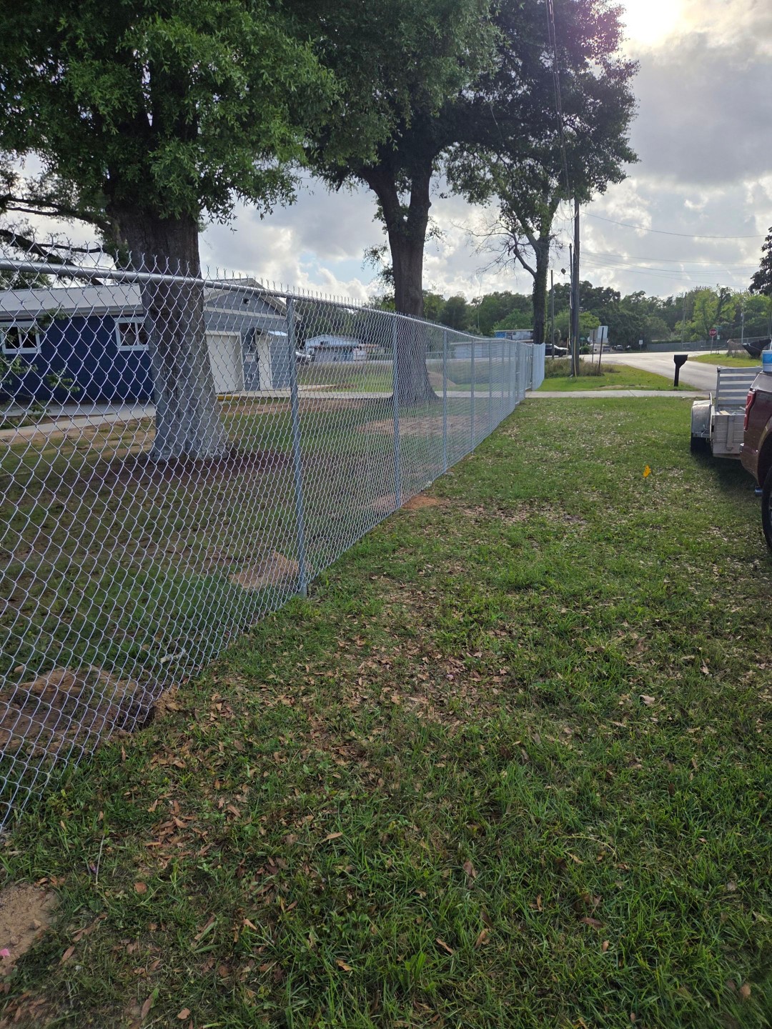 Clean Chain Link Fence with Roller Gate – Pensacola, FL