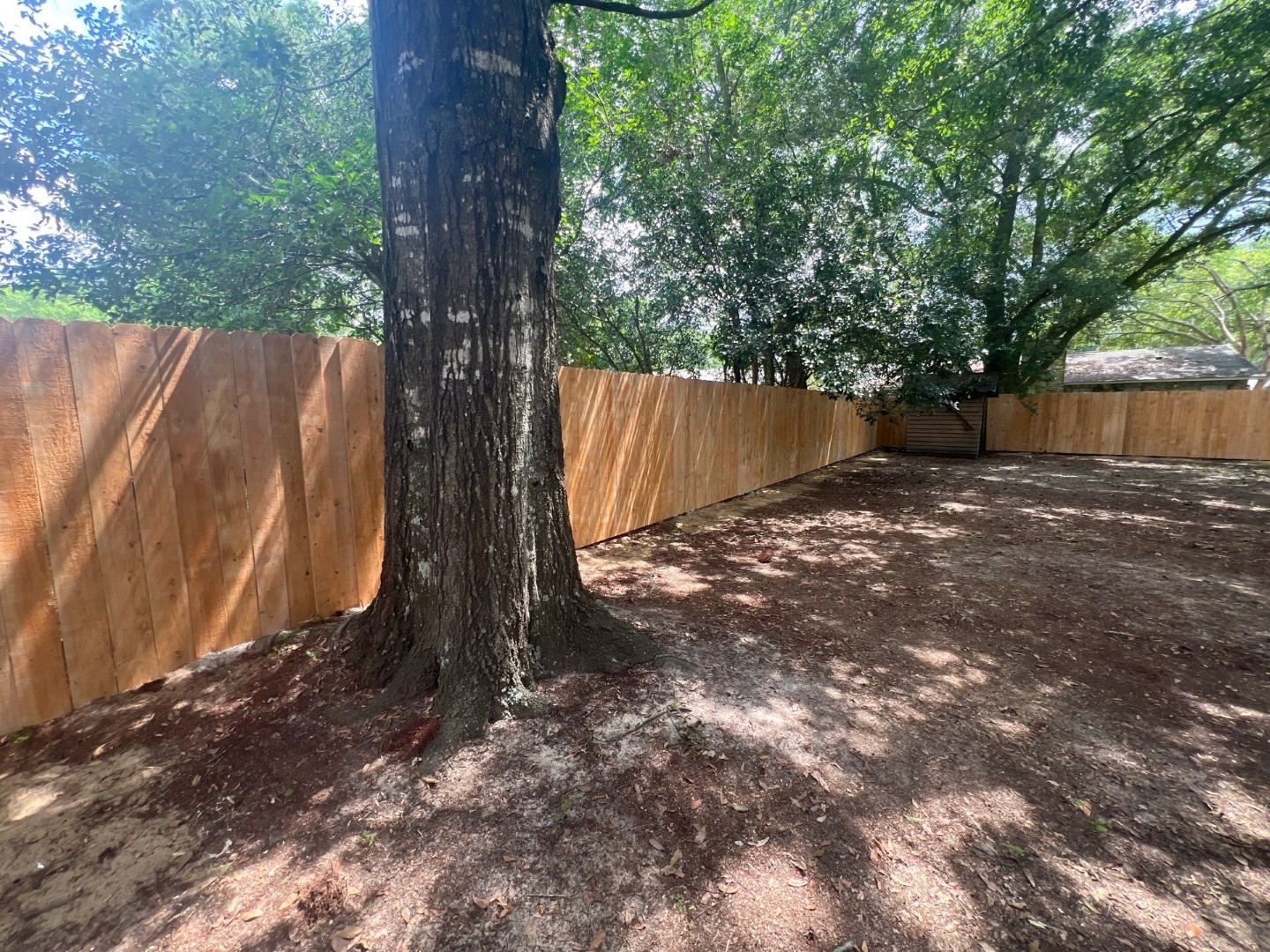 6-Foot Alta Privacy Fence Installation – Pensacola