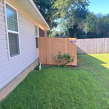 Pensacola Fencing: What a Difference a New Fence Makes! 3