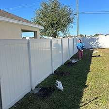 Vinyl Fence Installation by All American Fence in Florida 2